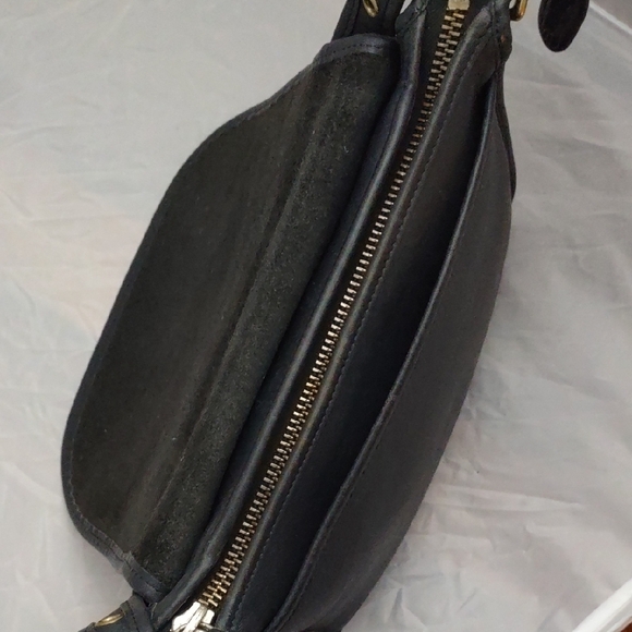 Vintage Coach Patricia Legacy Black Leather Crossbody Bag - Picture 7 of 11